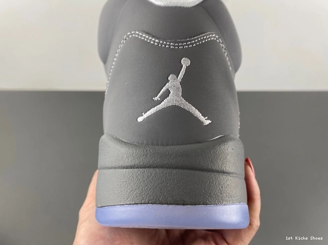 1st Kicks Retro Wolf Air Jordan 136027-005 Grey 5 0816